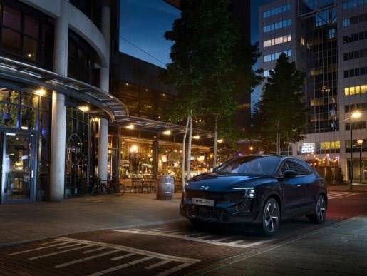 E:\爱驰汽车\爱驰图片\爱驰U6鹿特丹CGI修改车牌\爱驰U6鹿特丹CGI修改车牌\Aiways_U6_M_23_Srgb 拷贝.jpgAiways_U6_M_23_Srgb 拷贝